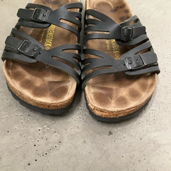 SOLD- Birkenstock Granada Oiled Leather Sandals - Picture 5 of 6